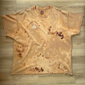 Nike ACG Custom Dye Men’s T-Shirt